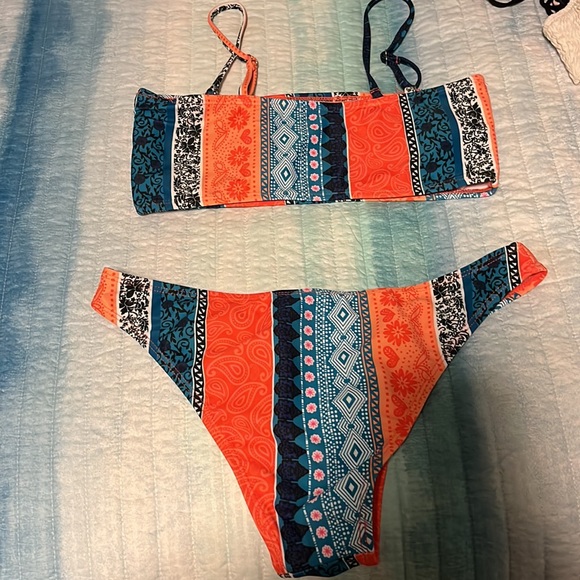 Small pattern bikini - Picture 2 of 2
